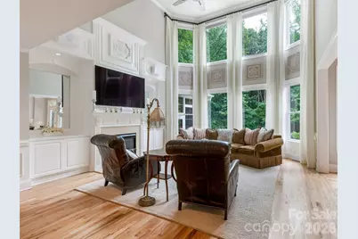 602 Hampshire Hill Road, Matthews, NC 28105 - Photo 8