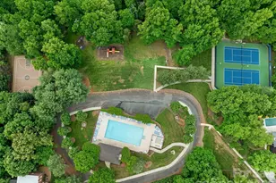 602 Hampshire Hill Rd, Matthews, NC 28105 - Photo 38