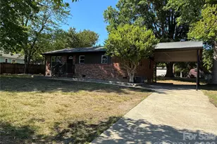 103 Sunset Ln, Bessemer City, NC 28016 - Photo 2