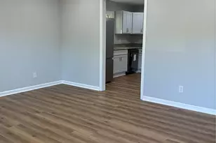 103 Sunset Ln, Bessemer City, NC 28016 - Photo 8