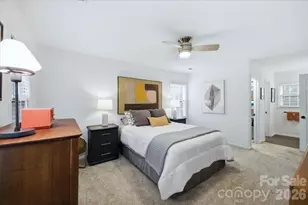 2726 Heidleburg Ln, Charlotte, NC 28210 - Photo 18