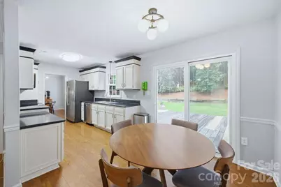 2726 Heidleburg Lane, Charlotte, NC 28210 - Photo 12
