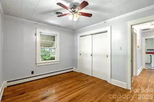 412 Eastside Dr, Statesville, NC 28625 - Photo 16