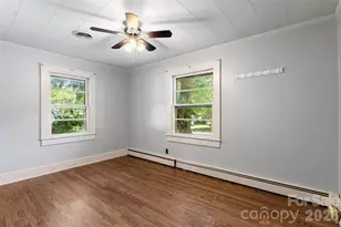 412 Eastside Dr, Statesville, NC 28625 - Photo 10
