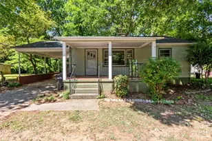 412 Eastside Dr, Statesville, NC 28625 - Photo 2