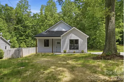 1230 Wilmington Avenue, Statesville, NC 28677 - Photo 1
