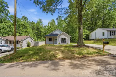 1230 Wilmington Avenue, Statesville, NC 28677 - Photo 2