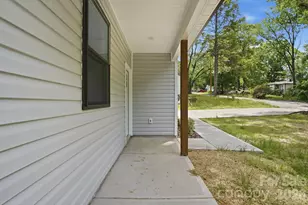 1230 Wilmington Ave, Statesville, NC 28677 - Photo 10