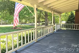 6016 Indian Brook Dr, Matthews, NC 28104 - Photo 4