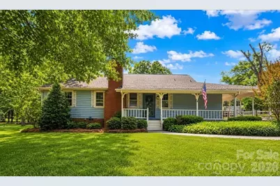 6016 Indian Brook Drive, Matthews, NC 28104 - Photo 2