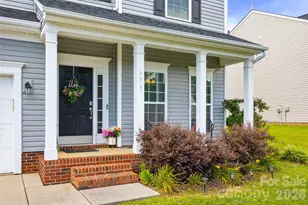 673 Stonehenge Dr, Rock Hill, SC 29730 - Photo 2