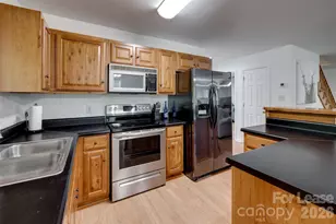 970 E Old Limestone Rd, York, SC 29745 - Photo 12