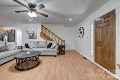 970 E Old Limestone Road, York, SC 29745 - Photo 8