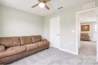 268 Parkwood Avenue, Charlotte, NC 28206 - Photo 32