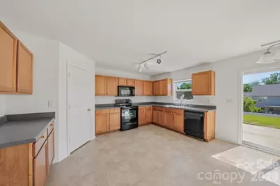 1000 Silverberry Street, Gastonia, NC 28054 - Photo 16
