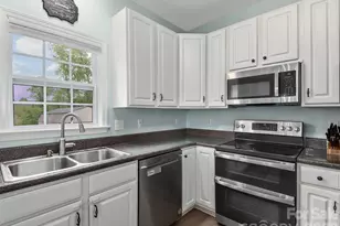 288 Walnut Crest Rd, Fletcher, NC 28732 - Photo 20