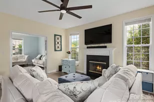 288 Walnut Crest Rd, Fletcher, NC 28732 - Photo 8