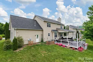 288 Walnut Crest Rd, Fletcher, NC 28732 - Photo 36