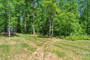 305 Robinson Ave, Mount Holly, NC 28120 - Photo 36