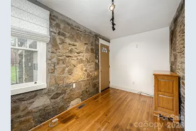 115 Oakland Road, Asheville, NC 28801 - Photo 16