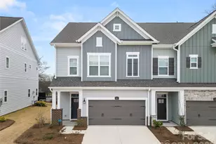 9021 Charles Francis Ln, Cornelius, NC 28031 - Photo 2