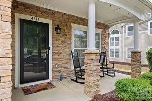 4613 Craigmoss Ln, Charlotte, NC 28278 - Photo 2