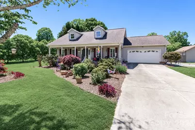 108 Garrison Drive, Statesville, NC 28677 - Photo 2