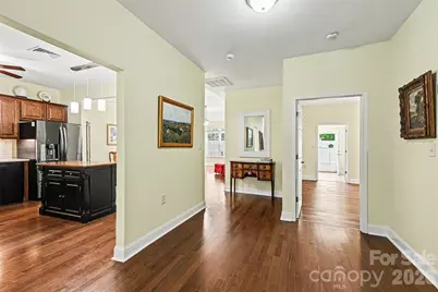 908 Davie Avenue #D, Statesville, NC 28677 - Photo 6