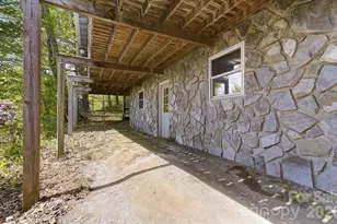 2131 Coleman Mountain Rd, Waynesville, NC 28785 - Photo 42