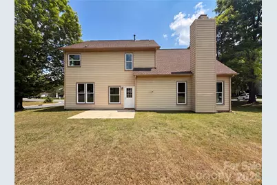 7523 Trotter Road, Charlotte, NC 28216 - Photo 2