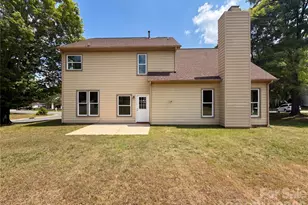 7523 Trotter Rd, Charlotte, NC 28216 - Photo 2