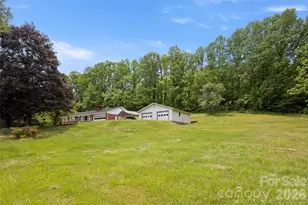 83 Honeysuckle Ln, Burnsville, NC 28714 - Photo 30