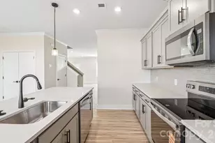 234 E Morehouse Ave, Mooresville, NC 28117 - Photo 16