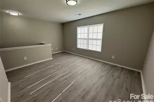 9019 Newfield St, Charlotte, NC 28216 - Photo 8