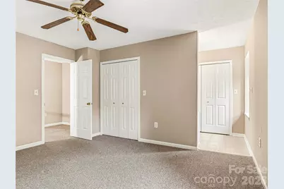 1409 Kensington Road #B6, Hendersonville, NC 28791 - Photo 20