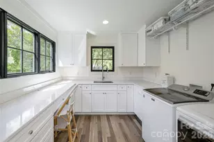 17 Grove St, Brevard, NC 28712 - Photo 22