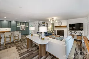 17 Grove St, Brevard, NC 28712 - Photo 16
