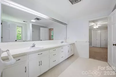 240 36th Avenue Circle NW, Hickory, NC 28601 - Photo 32