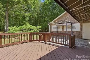 245 Rainbow Cir, Clover, SC 29710 - Photo 34