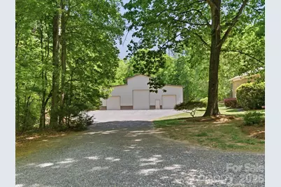 245 Rainbow Circle, Clover, SC 29710 - Photo 36