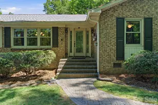 245 Rainbow Cir, Clover, SC 29710 - Photo 6