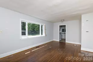 1441 Goodwin Ave, Charlotte, NC 28205 - Photo 4