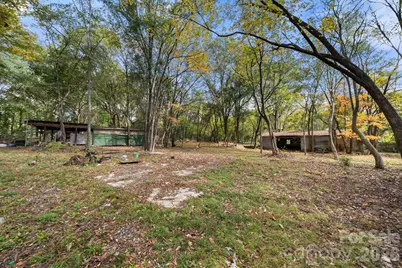 304 Bush Street, Gastonia, NC 28056 - Photo 2
