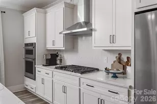 1652 Dresden Dr, Rock Hill, SC 29732 - Photo 6
