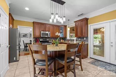 13934 Kings Carriage Lane, Charlotte, NC 28278 - Photo 10