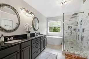 13934 Kings Carriage Ln, Charlotte, NC 28278 - Photo 20