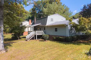 307 Maplewood Dr, Morganton, NC 28655 - Photo 6