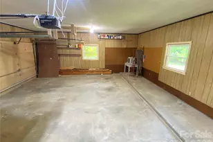 307 Maplewood Dr, Morganton, NC 28655 - Photo 22