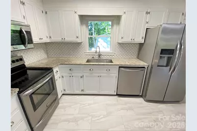 307 Maplewood Drive, Morganton, NC 28655 - Photo 12