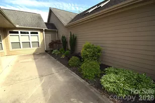 4950 Polo Gate Boulevard, Charlotte, NC 28216 - Photo 32